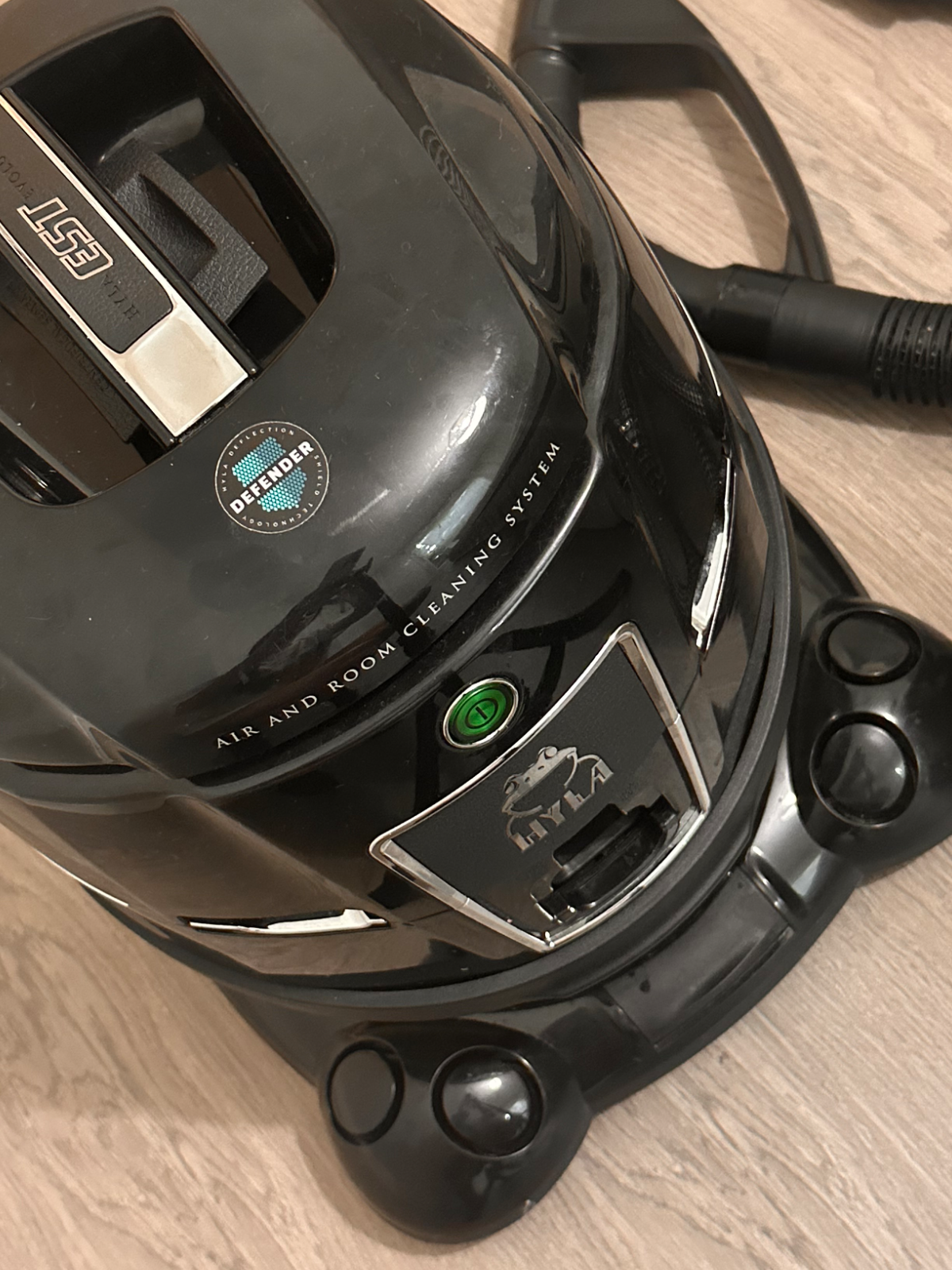 Découvrez HYLA : l’air pur et le nettoyage